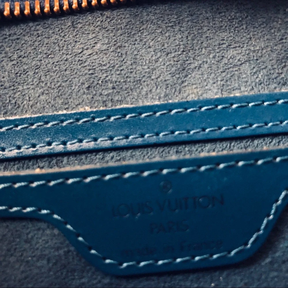 Louis Vuitton epi leather st. Jacques bag - Picture 5 of 9